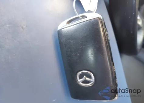 2021 Mazda Cx-30 Preferred из США, поврежденный, VIN 3MVDMBCL8MM318828